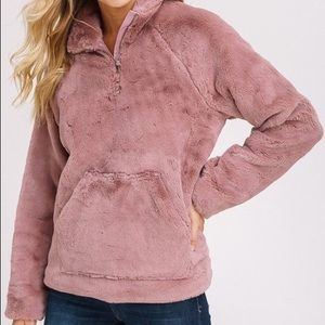 💗NWT Listicle sherpa pullover. Size M.💗